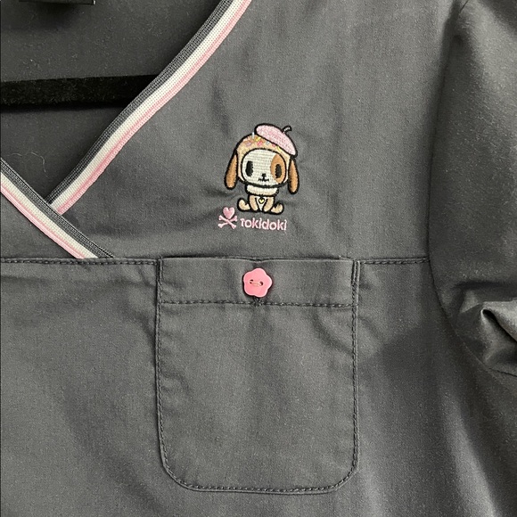 Tokidoki by Koi Scrub Top - Picture 2 of 3